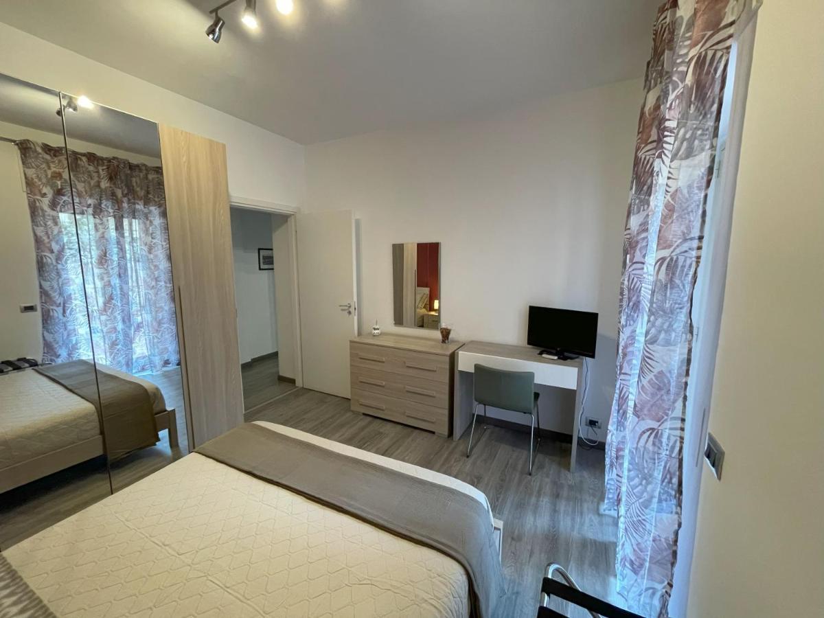Dr House Apartment Catania Luaran gambar
