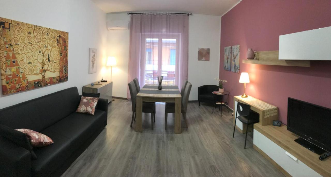 Dr House Apartment Catania Luaran gambar