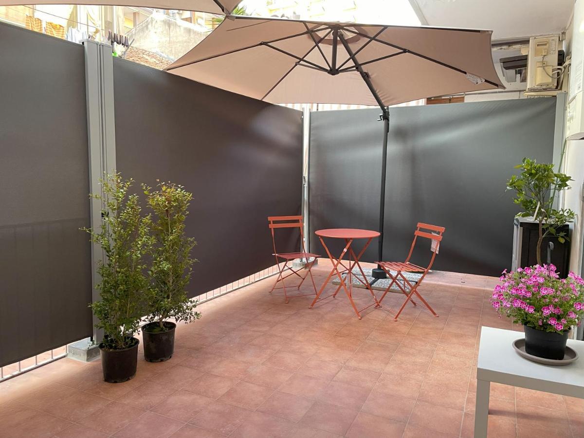 Dr House Apartment Catania Luaran gambar