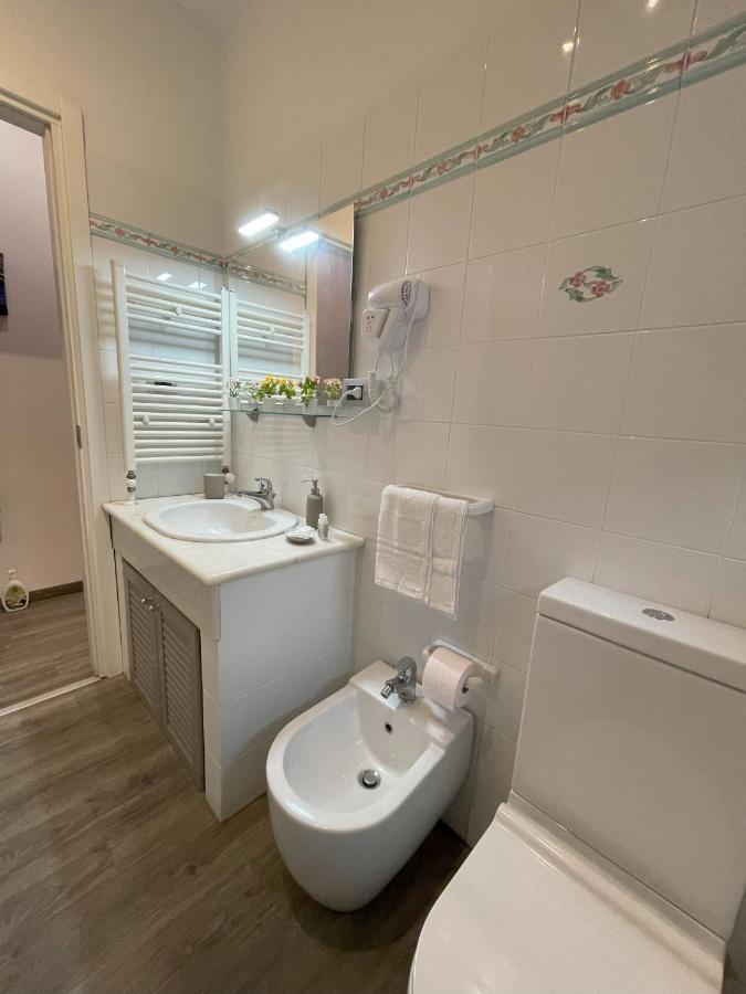 Dr House Apartment Catania Luaran gambar