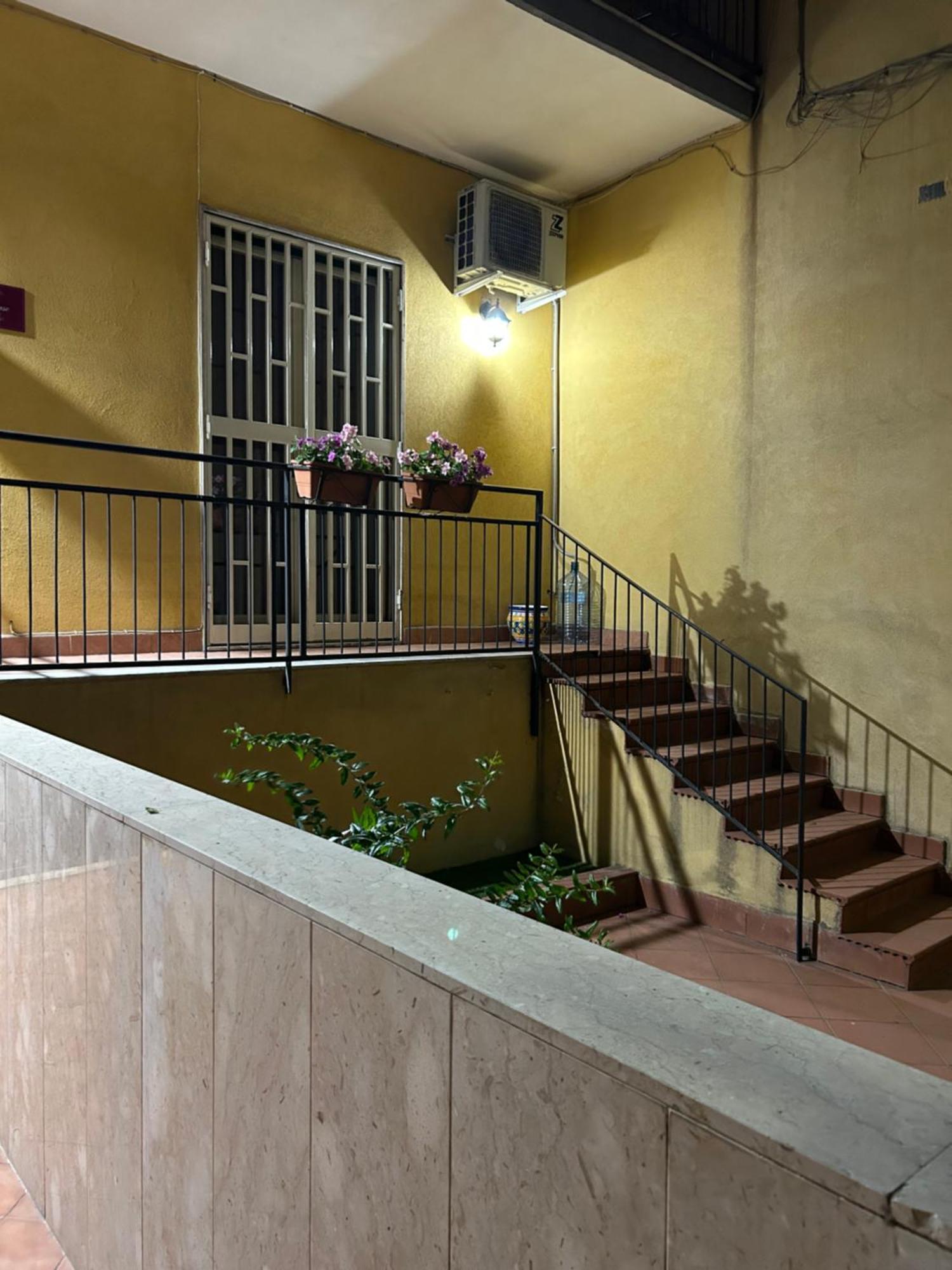 Dr House Apartment Catania Luaran gambar